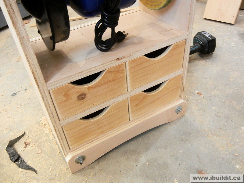 How To Make A Flip Top Grinder Stand IBUILDIT.CA